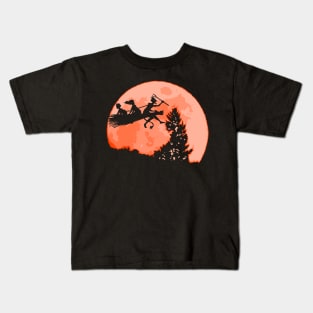 Krampus in The Moon Kids T-Shirt